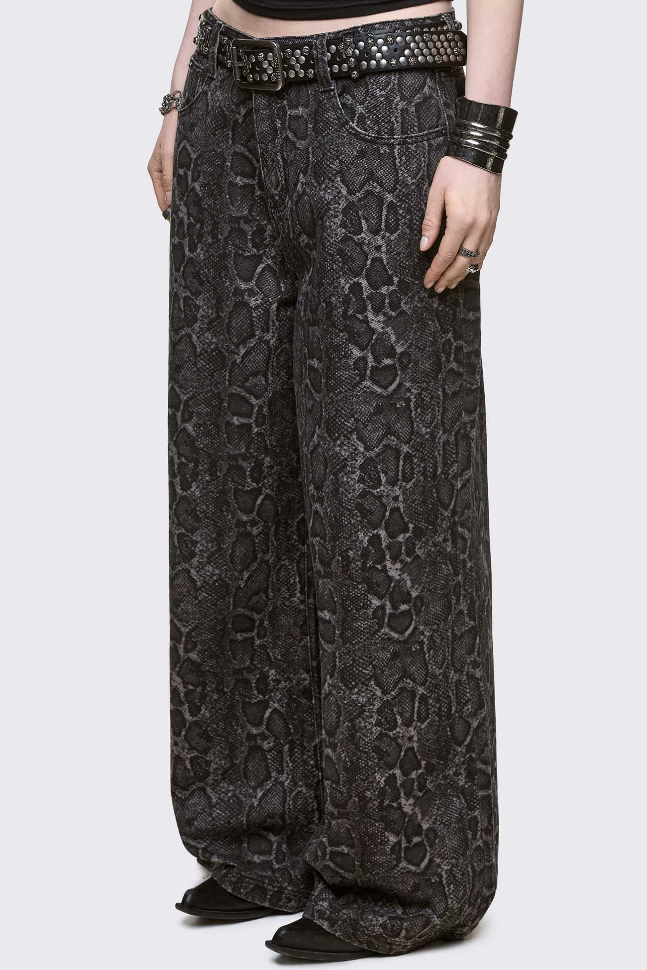 Python Baggy Jeans - Image 3